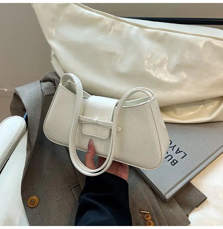Silver Crossbody Shoulder Bag for Women 2025 — feature 16