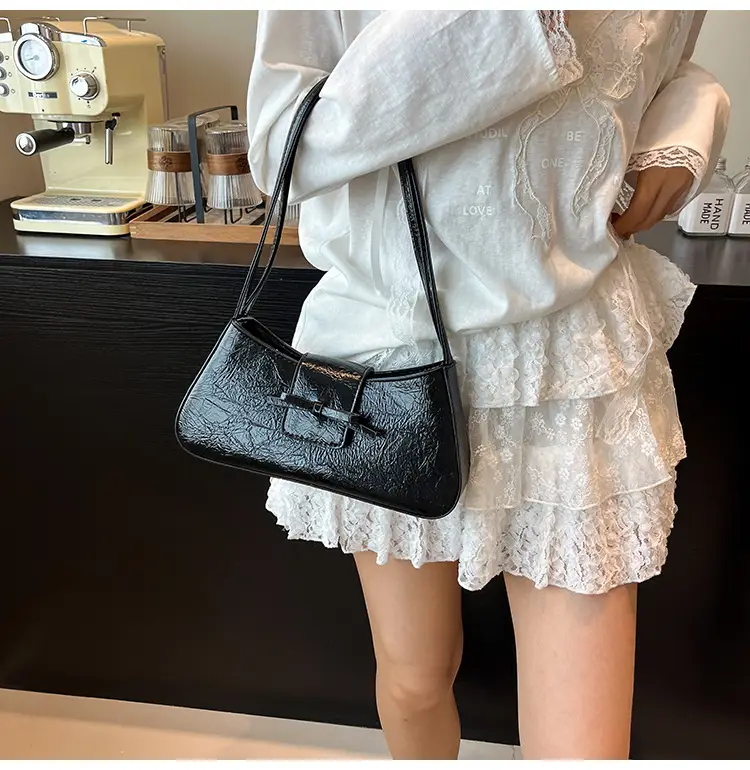 Silver Crossbody Shoulder Bag for Women 2025 — feature 35