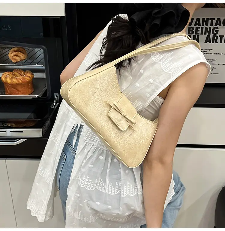 Silver Crossbody Shoulder Bag for Women 2025 — feature 40