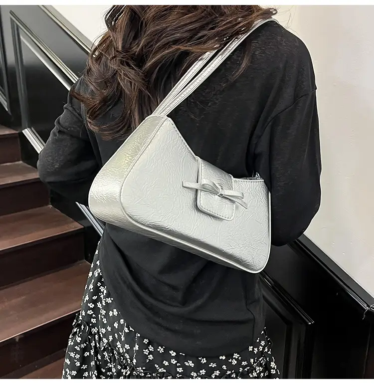 Silver Crossbody Shoulder Bag for Women 2025 — feature 49