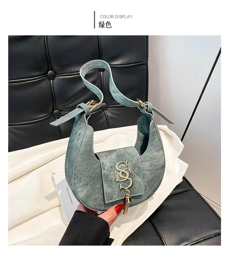 Women's 2025 Summer Shoulder Bag with PU Texture & Niche Hardware — feature 14