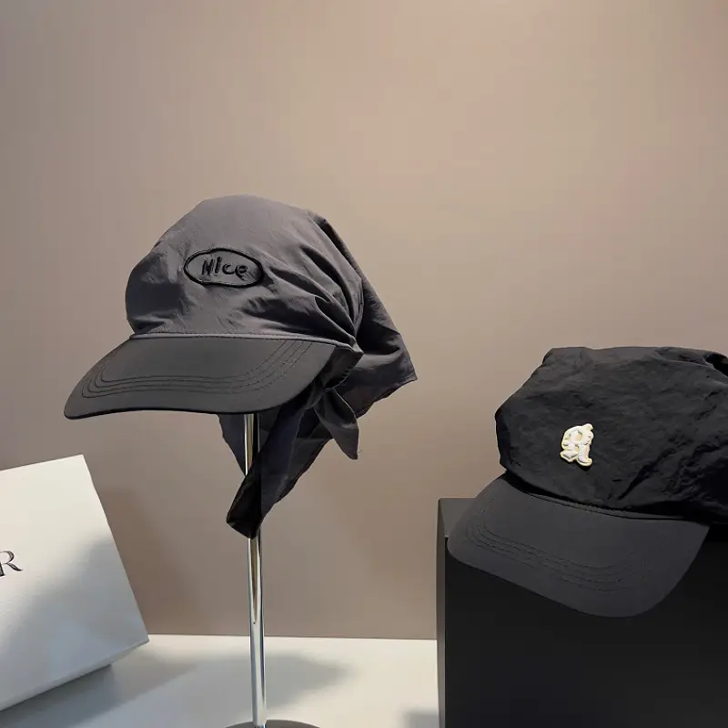 Black Printed Adjustable Sun Hat with Tie — feature 6
