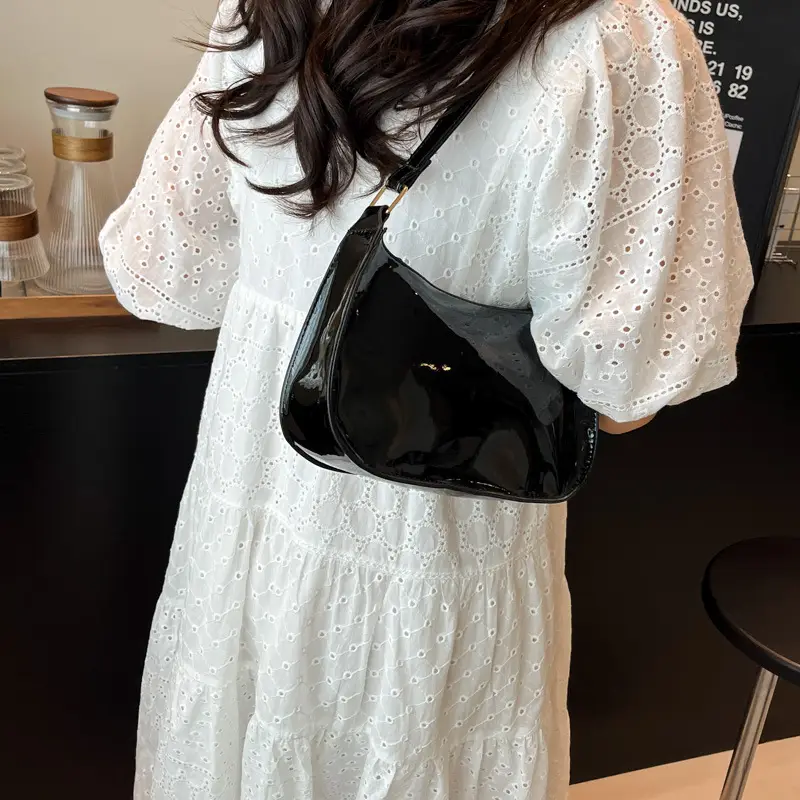 Bright Patent Leather Shoulder Bag 2025 Summer - Image 7