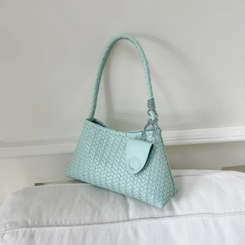 White Woven Armpit Bag for Women 2025 Summer - Image 4