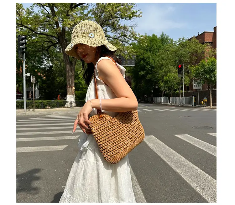 New Large Capacity Woven Bag for Women — feature 3