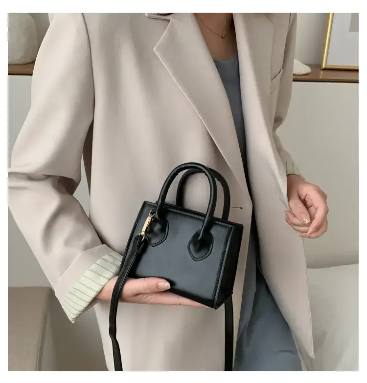 Women's Mini Brown Leather Shoulder Crossbody Bag 2022 — feature 5
