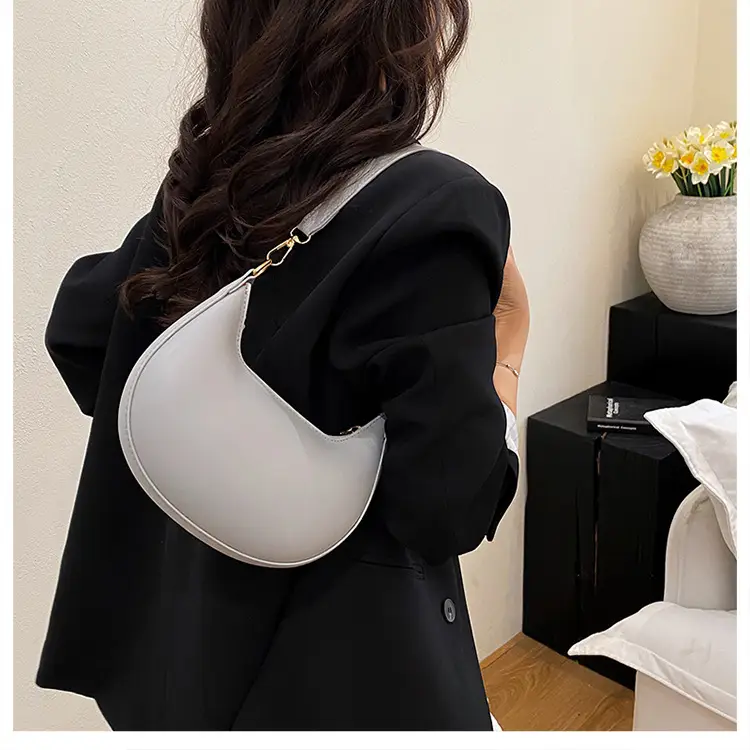 Red Crescent Shoulder Bag for Women Spring Summer — feature 11