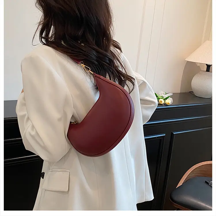Red Crescent Shoulder Bag for Women Spring Summer — feature 14