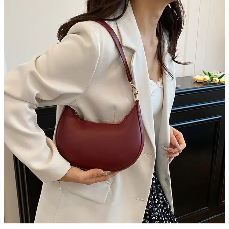 Red Crescent Shoulder Bag for Women Spring Summer — feature 15