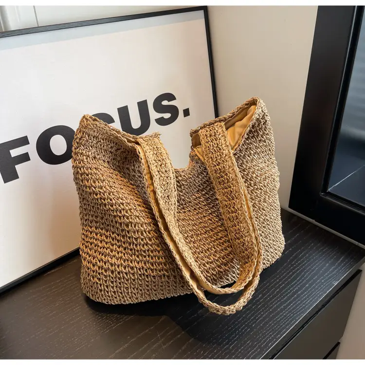 Korean Straw Shoulder Bag with Zipper Closure — feature 12
