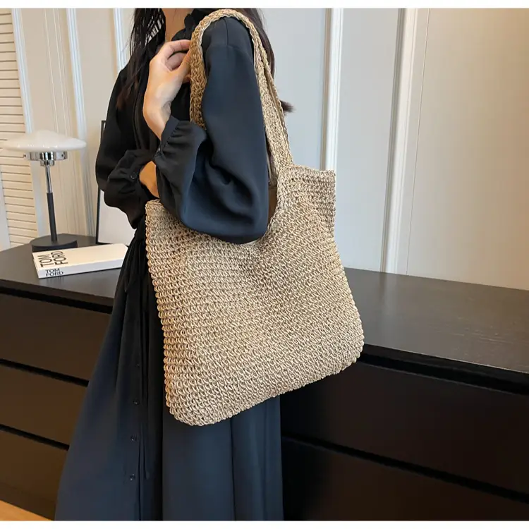 Korean Straw Shoulder Bag with Zipper Closure — feature 21