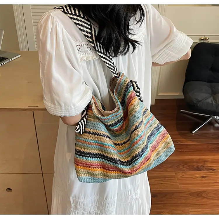 Rainbow Straw Commuting Tote Bag Large Capacity — feature 10