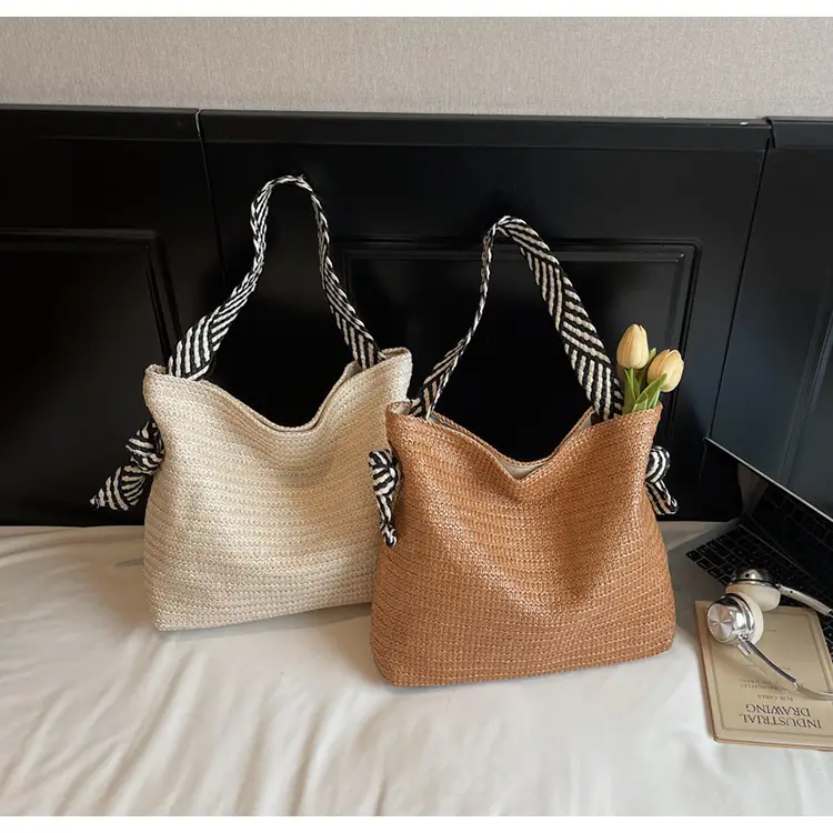 Rainbow Straw Commuting Tote Bag Large Capacity — feature 14