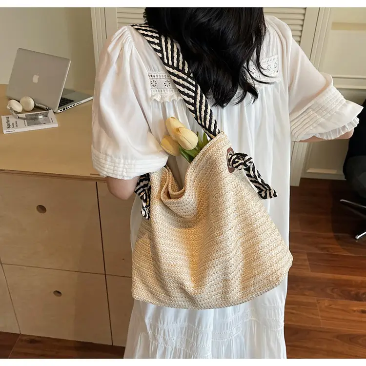 Rainbow Straw Commuting Tote Bag Large Capacity — feature 20