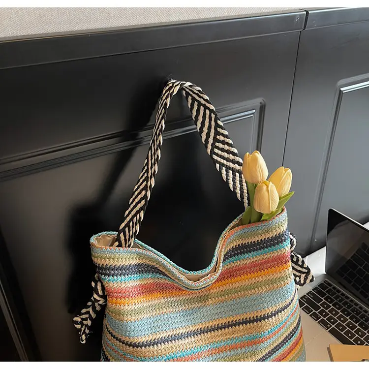 Rainbow Straw Commuting Tote Bag Large Capacity — feature 21