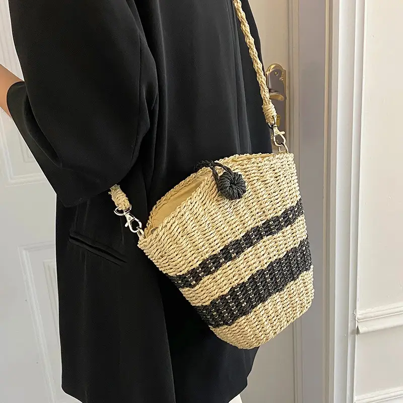 Straw Beach Bag Black Stripes Large Capacity - Image 4