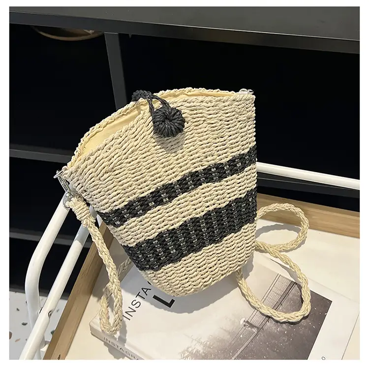 Straw Beach Bag Black Stripes Large Capacity — feature 12