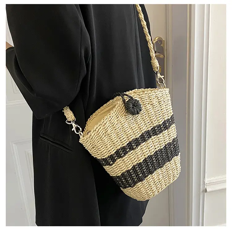 Straw Beach Bag Black Stripes Large Capacity — feature 20