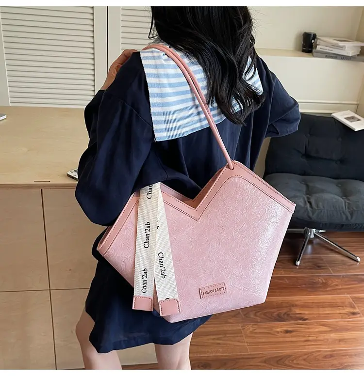 2025 Large Capacity Women's Tote Bag with Leather Trim — feature 18