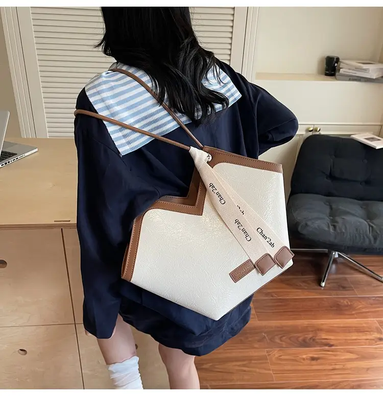2025 Large Capacity Women's Tote Bag with Leather Trim — feature 20