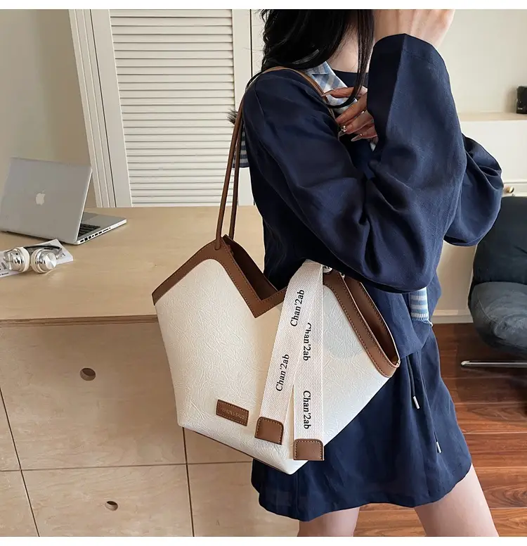 2025 Large Capacity Women's Tote Bag with Leather Trim — feature 24
