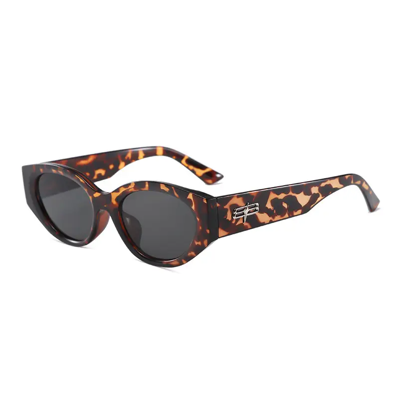 Women Retro Cat-Eye Sunglasses Anti-UV Slimming Frame - Image 4