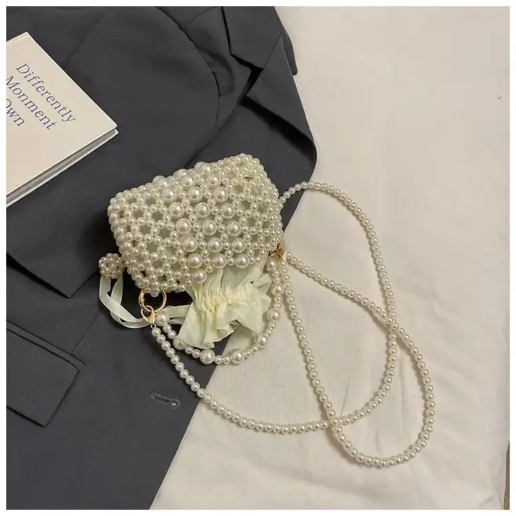 Pearl Woven Princess Handbag for Girls 2025 — feature 4