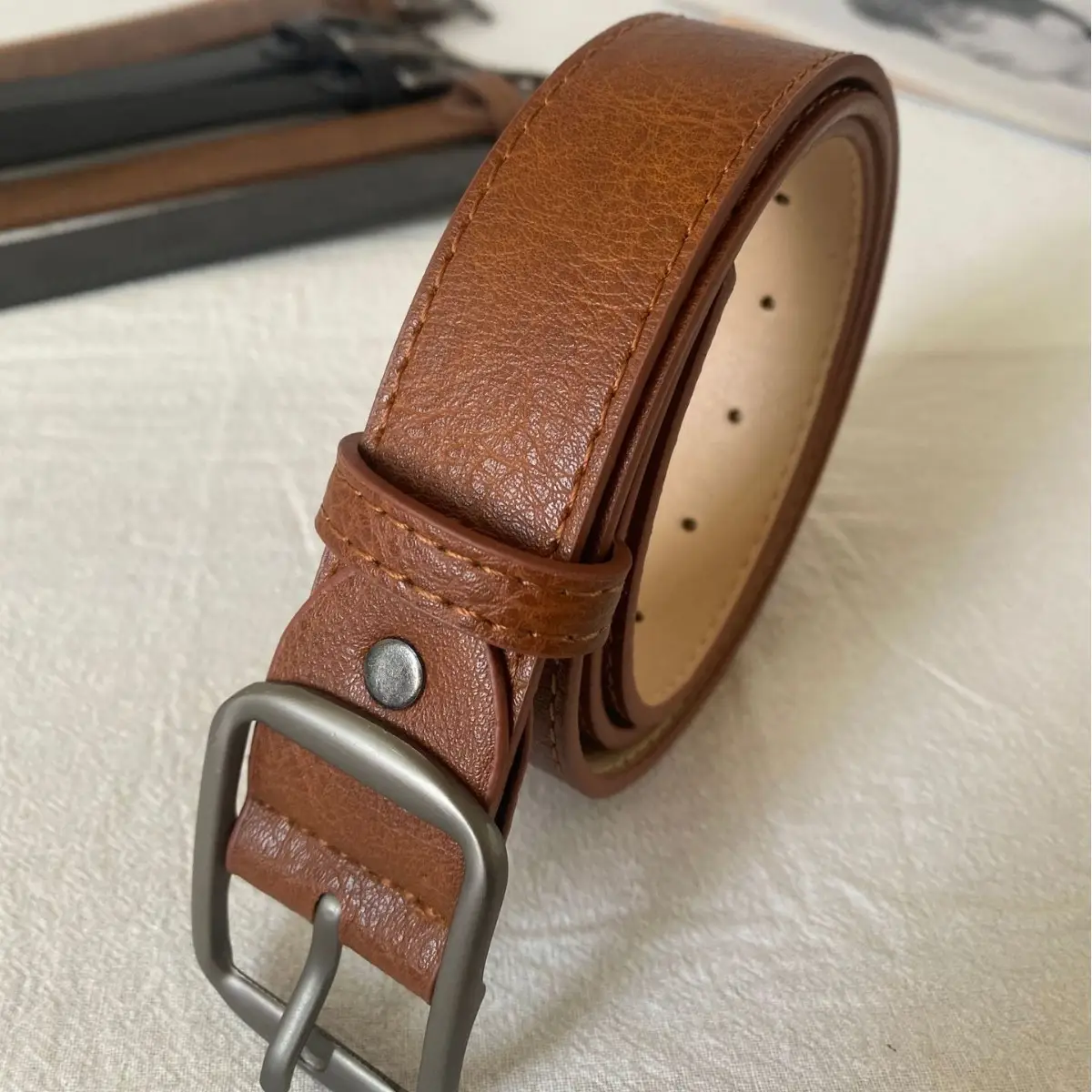 Cross-Border Women's Belt Black Brown 2024 New Men's Jeans - Image 2