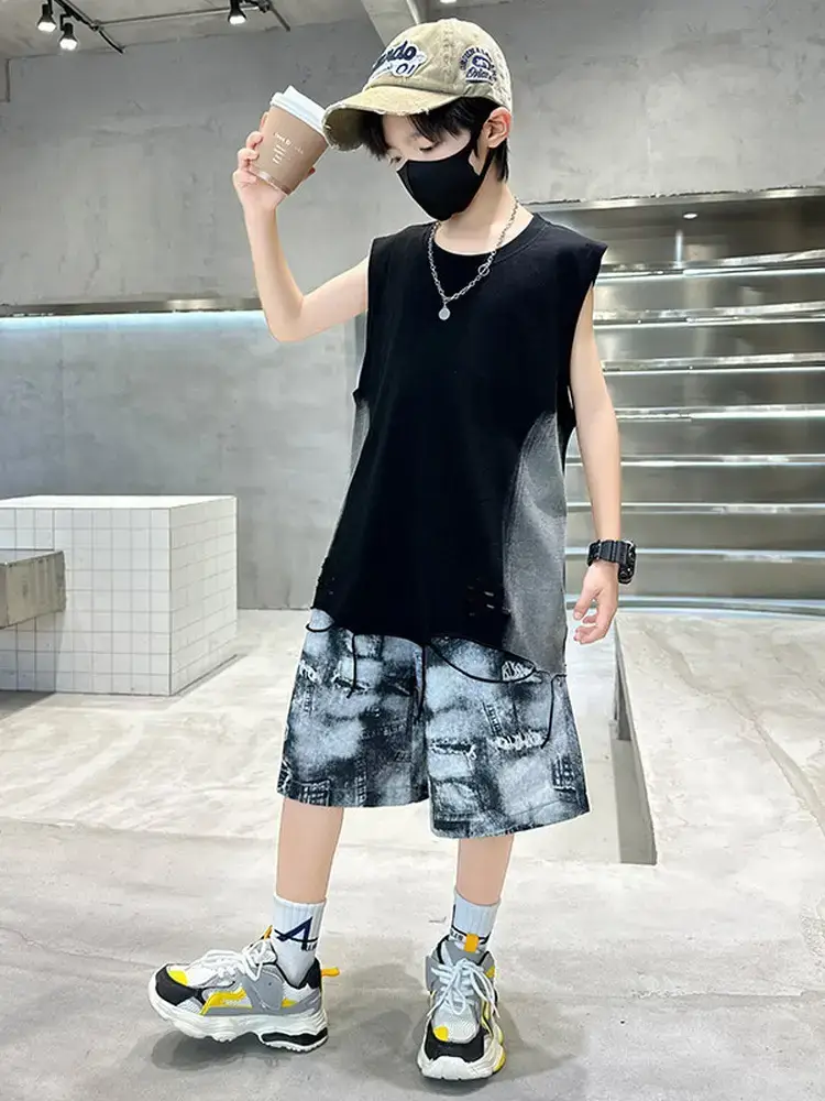 Summer Boys Sleeveless Vest Shorts Suit Kidsren's New - Image 4