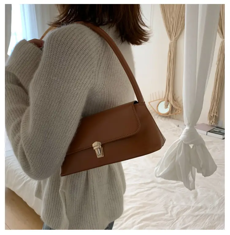Women's Brown Leather Shoulder Bag with Gold Clasp — feature 9