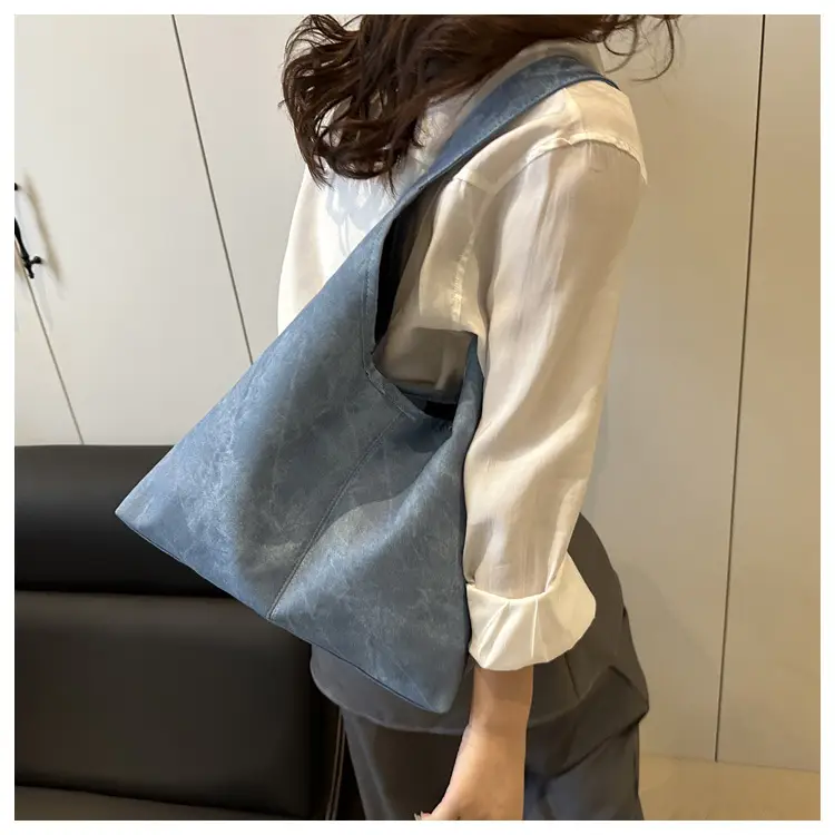 Brown Velvet Shoulder Tote Bag for Women 2025 — feature 15