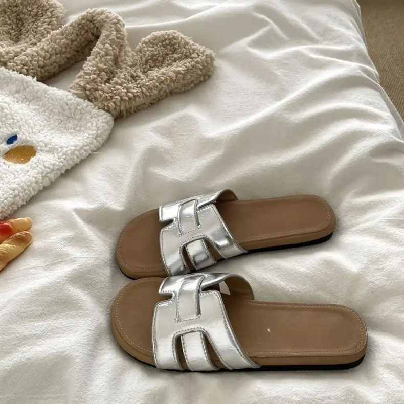 Soft and Waxy Holiday Style Lazy French Romantic Summer New Soft-Soled Sandals for Women to Wear Outside Non-Slip Breathable Sandals — feature 3