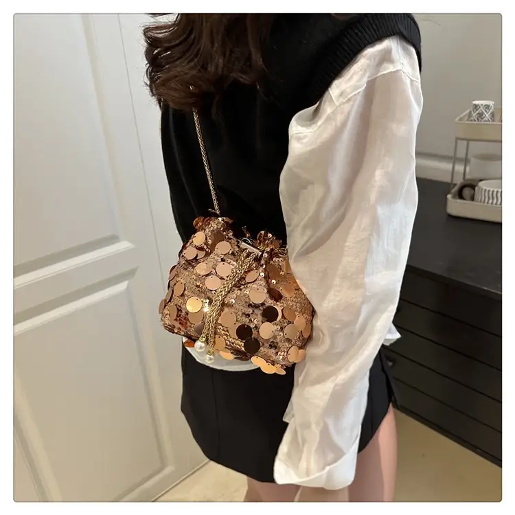 Fashionable Sequin Chain Bags for Women 2025 — feature 14