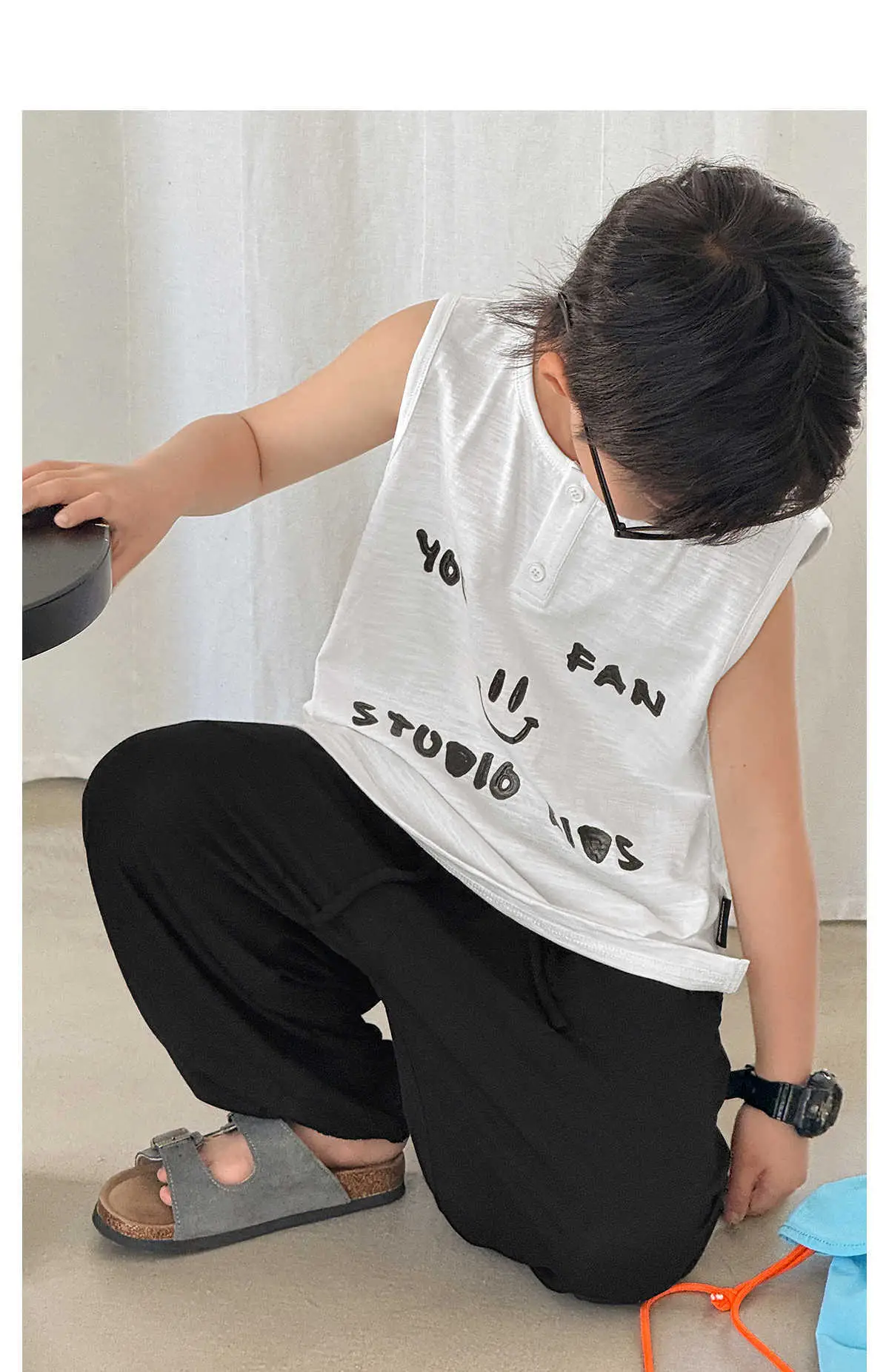 Kids Vest White Graphic Summer 2025 — feature 26