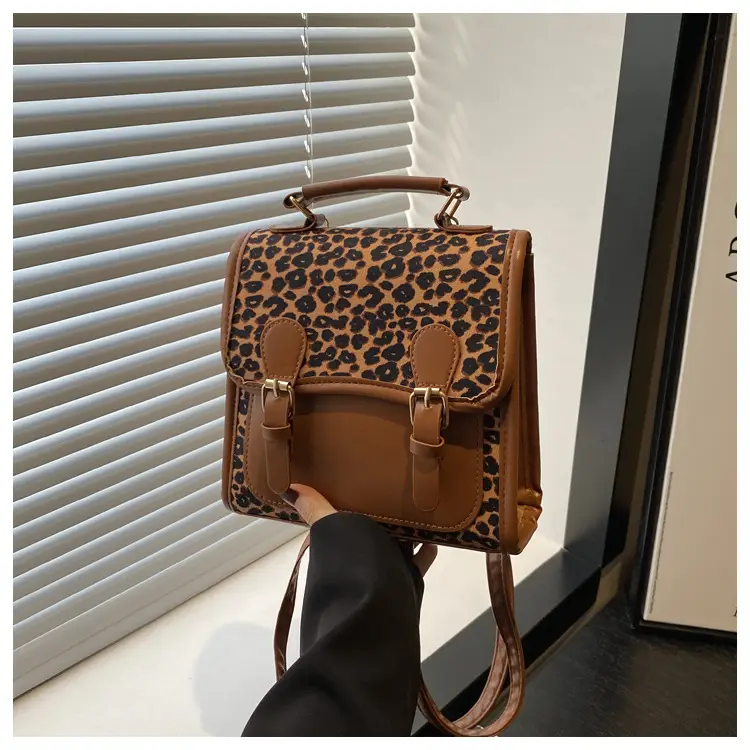 Retro Leopard Print Mini Shoulder Messenger Bag — feature 10