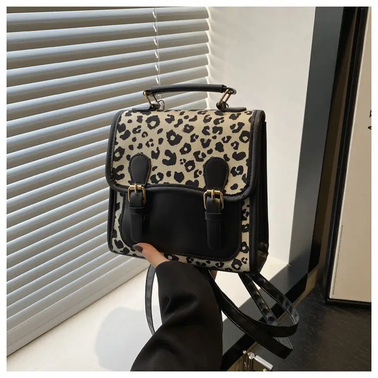 Retro Leopard Print Mini Shoulder Messenger Bag — feature 12