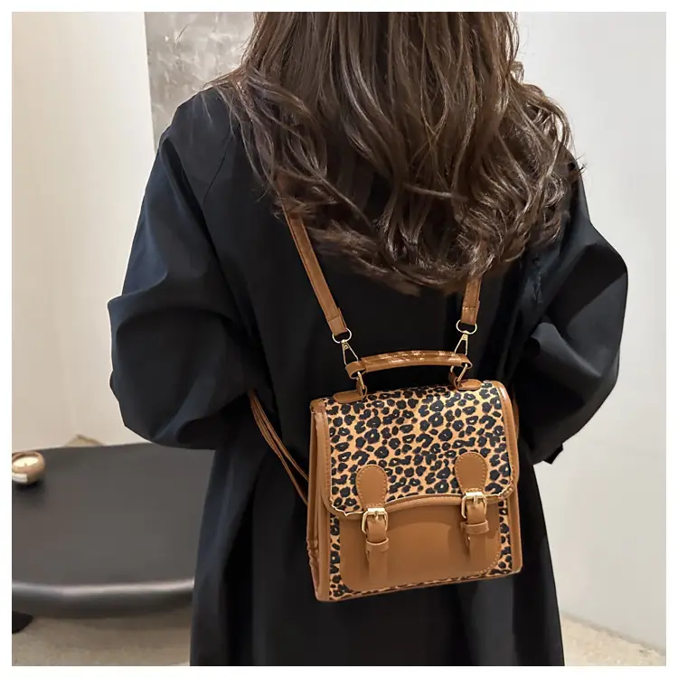 Retro Leopard Print Mini Shoulder Messenger Bag — feature 16