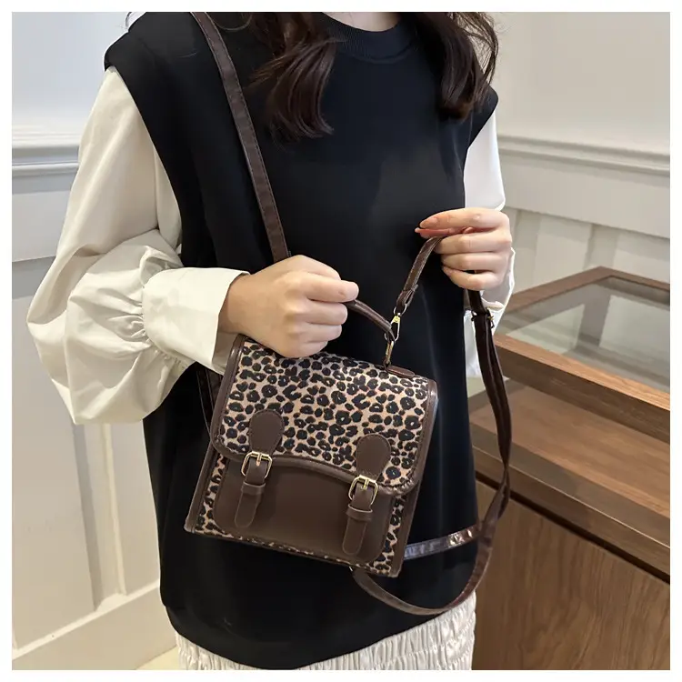 Retro Leopard Print Mini Shoulder Messenger Bag — feature 20