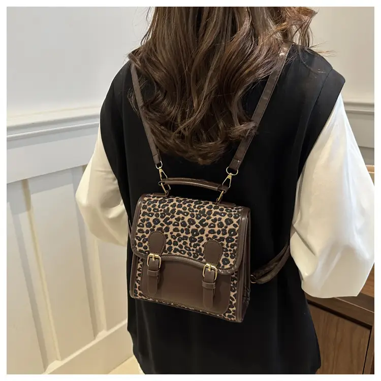 Retro Leopard Print Mini Shoulder Messenger Bag — feature 22