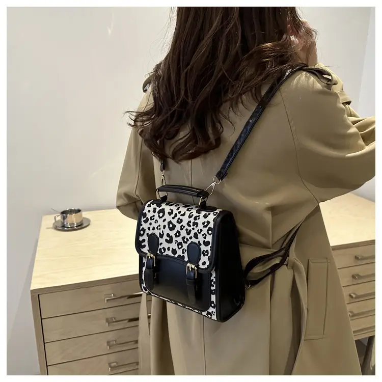 Retro Leopard Print Mini Shoulder Messenger Bag — feature 32