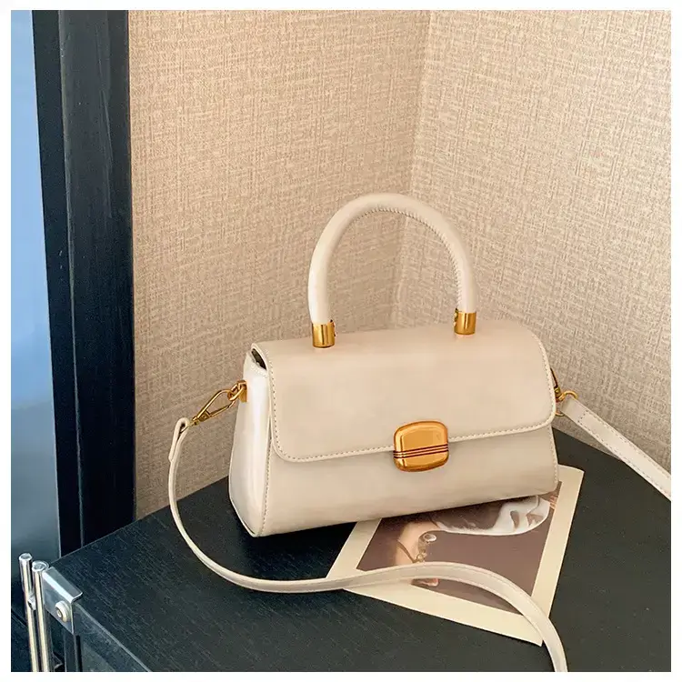 White Square Shoulder Crossbody Bag for Women 2025 — feature 29