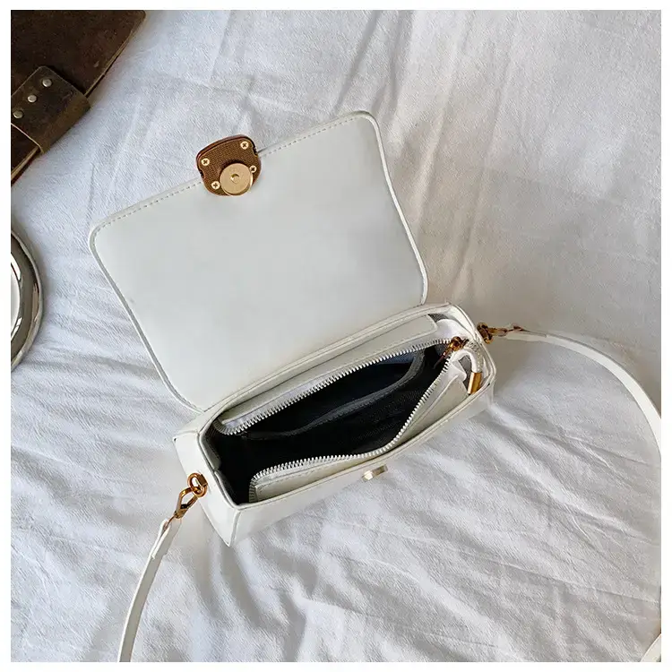White Square Shoulder Crossbody Bag for Women 2025 — feature 6