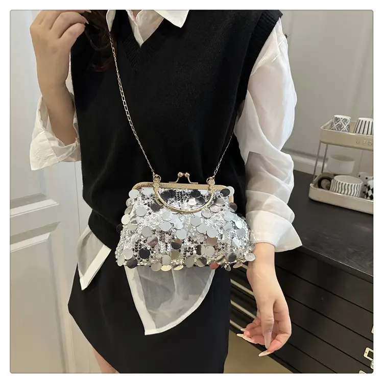 Retro Gold Lace Shoulder Bag for Women 2025 — feature 21