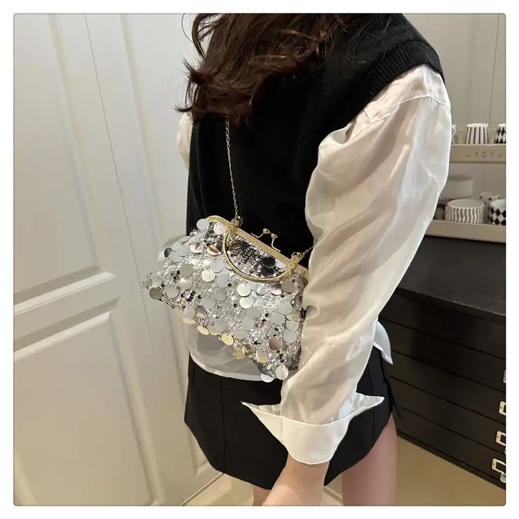 Retro Gold Lace Shoulder Bag for Women 2025 — feature 24