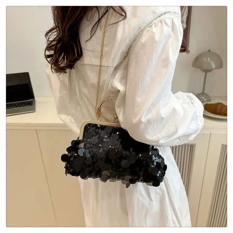 Retro Gold Lace Shoulder Bag for Women 2025 — feature 33