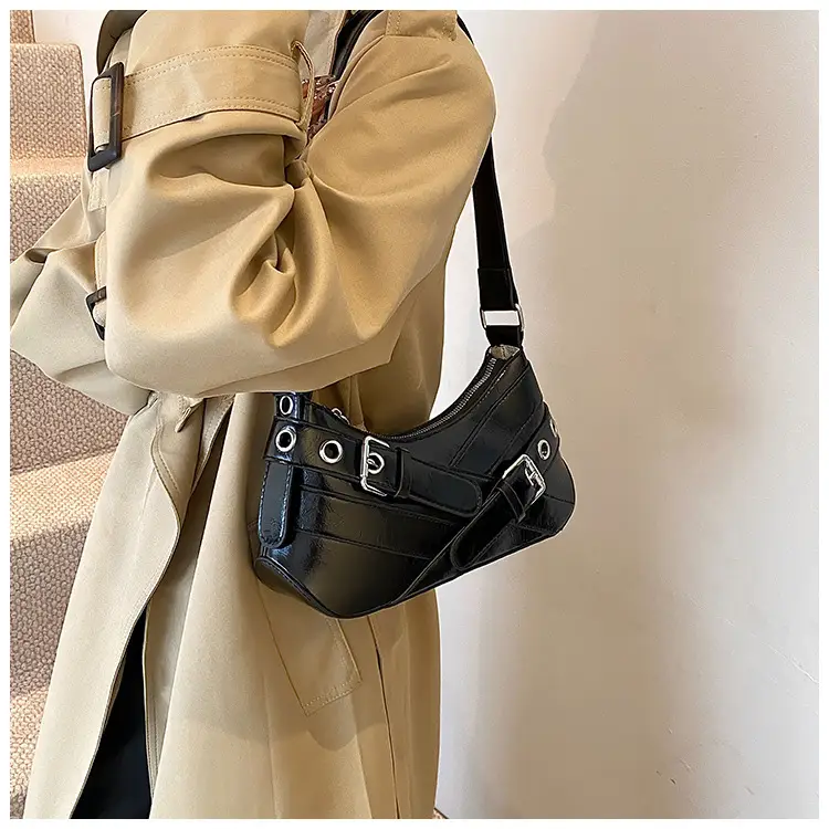 Vintage Red Motorcycle Bag for Girls 2025 — feature 17