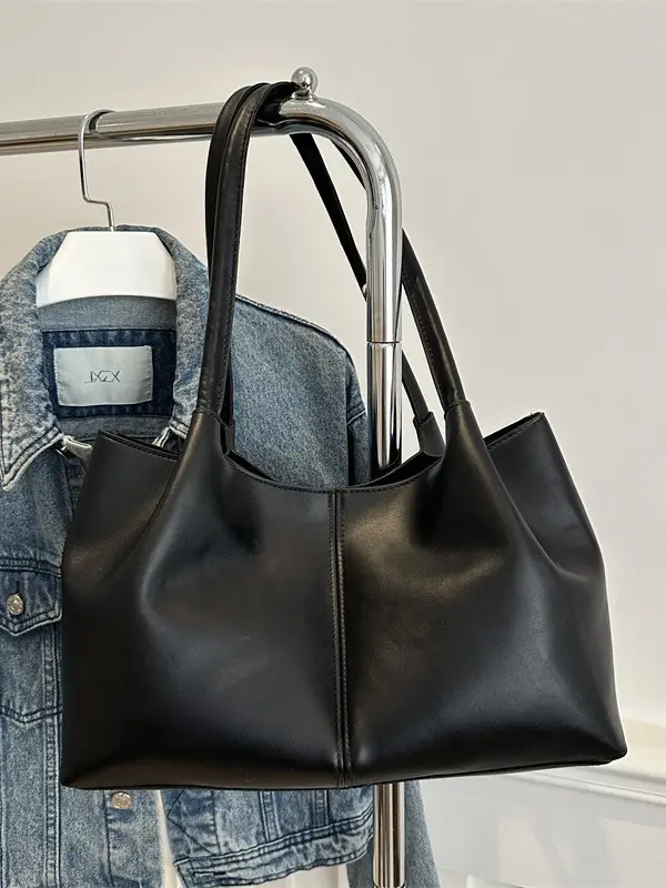 Black Leather Tote Bag Large Capacity Daily Commute - Image 5