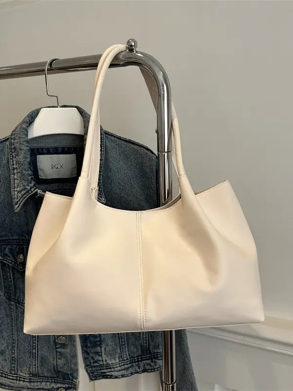 Black Leather Tote Bag Large Capacity Daily Commute - Image 6