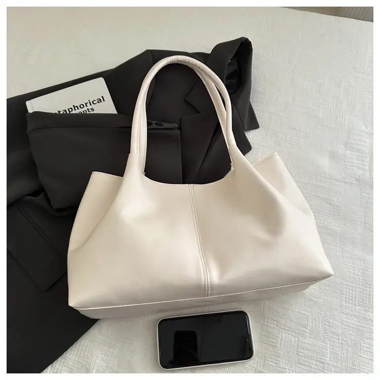 Black Leather Tote Bag Large Capacity Daily Commute — feature 13