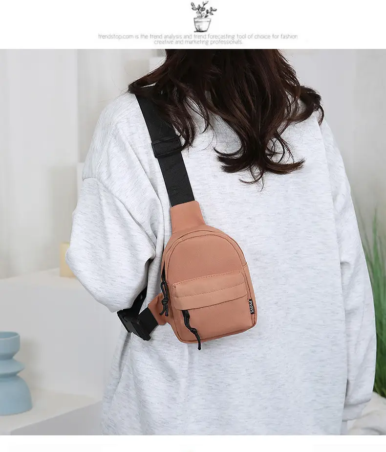 Women's Trendy Mobile Phone Chest Bag Lightweight Nylon — feature 13